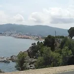 Sant Jordi Santiago 아파트 또사데마르